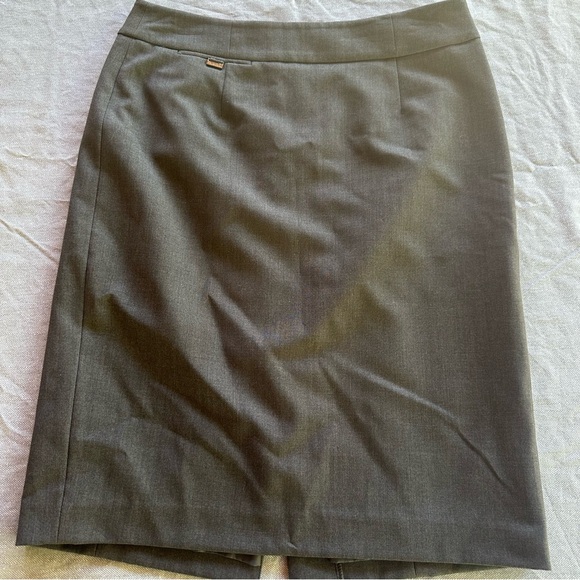 Calvin Klein Charcoal Pencil Skirt Size 4 - Picture 1 of 10